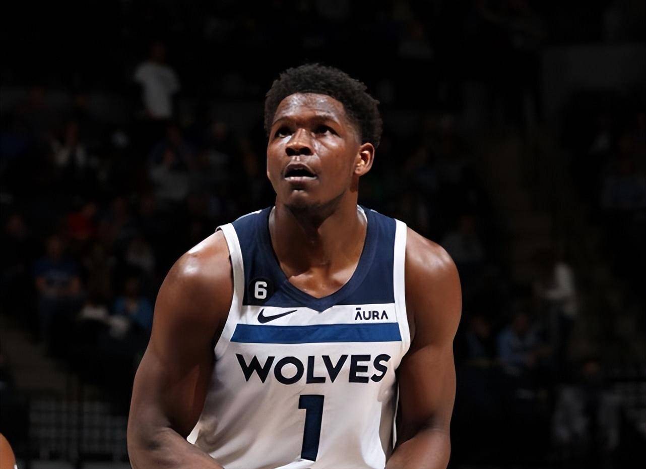 在他脑中萌 在他脑中萌